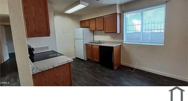 2537 W Georgia Ave #2 — Photo 13