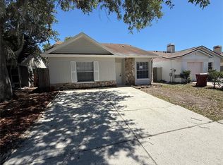 4607 Lantana Pl, Plant City, FL 33566