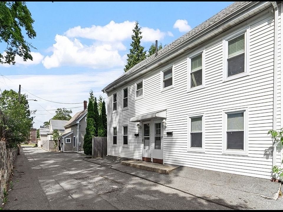 2nd image of 7 Oriental Ct #7