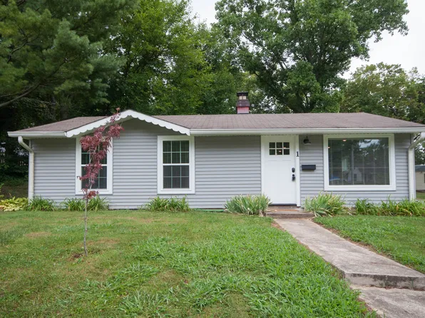 1 Fairlane Ct E, Danville, IN 46122