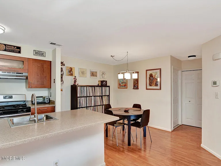 54 Lear Ct #54 — Photo 8