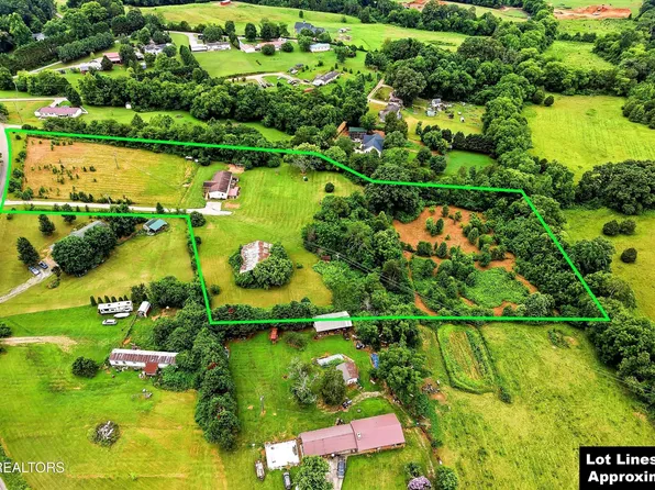 1350 Williamson Chapel Rd, Maryville, TN 37801