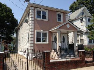 10824 172nd St, Jamaica, NY 11433