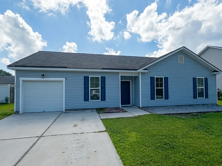 181 Okatie Park Cir W — Photo 1