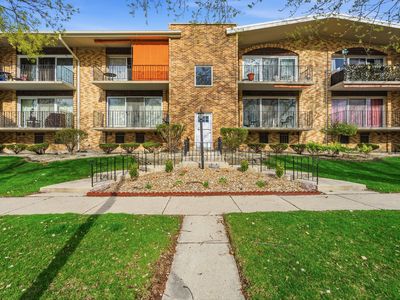 10221 S Komensky Ave APT 1E, Oak Lawn, IL, 60453
