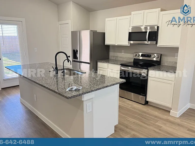 2603 Harmony Ave — Photo 6