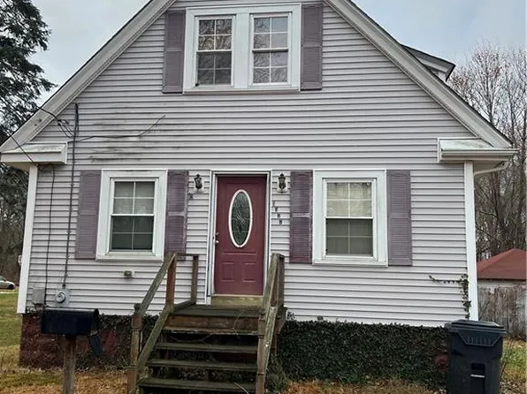 1577 W Shore Rd, Warwick, RI 02889