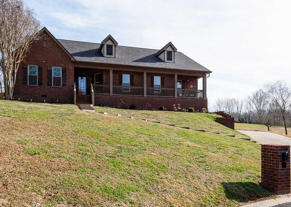 1st image of 7334 McCormick Dr