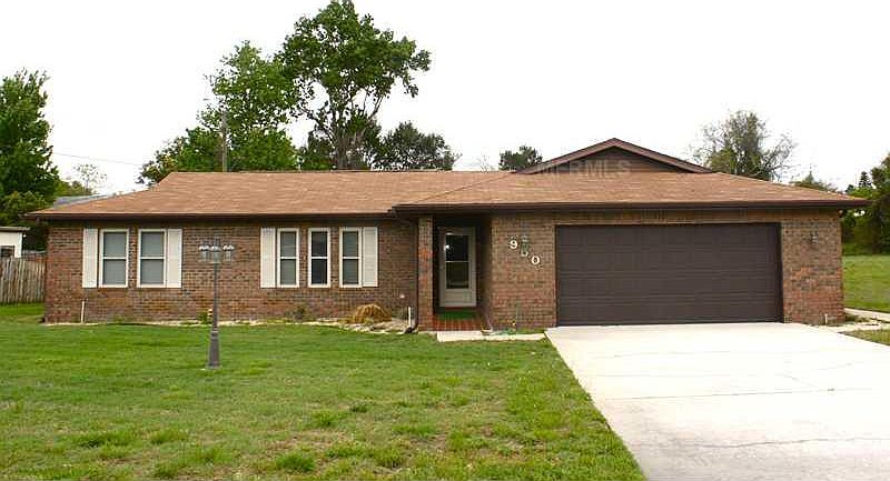 1st image of 950 Radford Dr