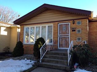 2863 E 97th St, Chicago, IL 60617