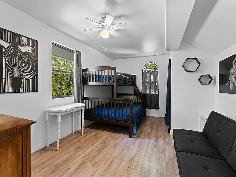 515 Crystal Beach Ave — Photo 34