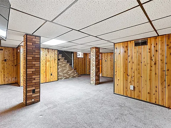 417 Jackson Ave — Photo 6