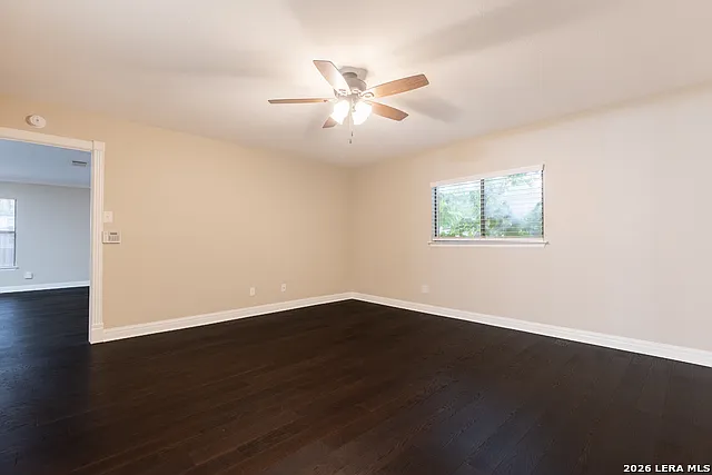 21514 Longwood — Photo 23