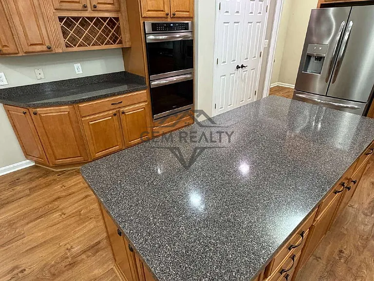 10410 Silver Creek Ct — Photo 27