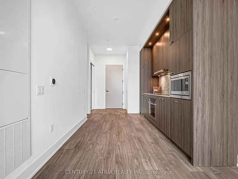 858 Dupont St #Penthouse 19 — Photo 16
