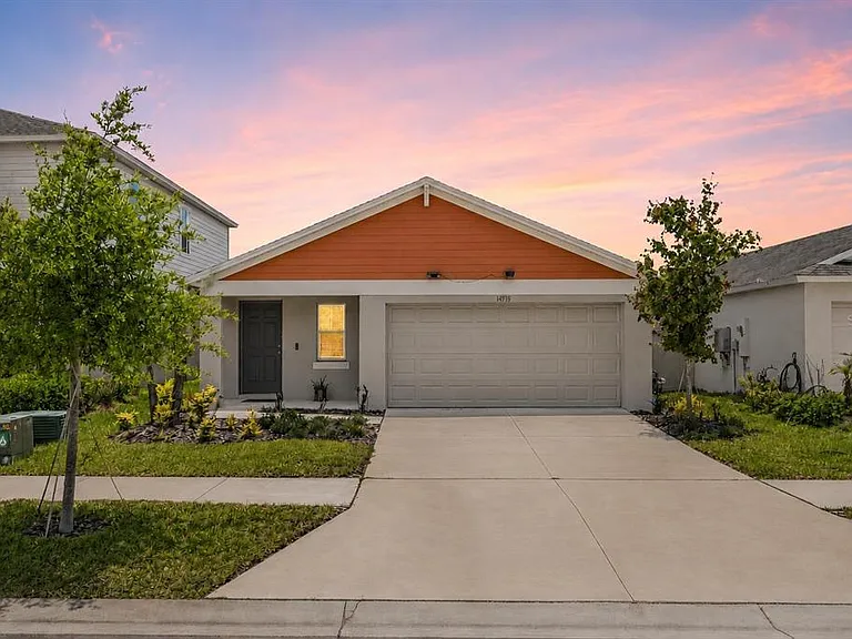 14919 Sterling Spur Ave — Photo 1