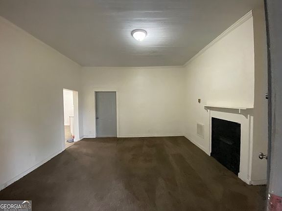 5th image of 6114 Hopkins St NE