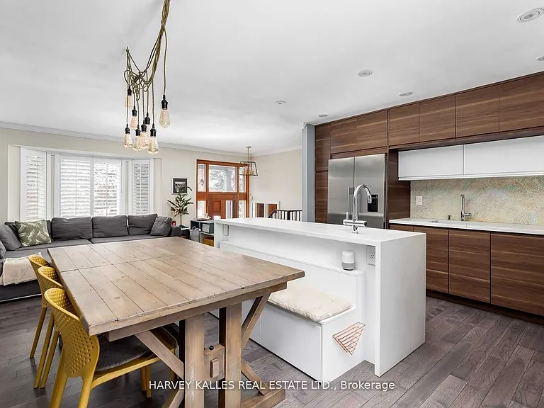 7 Rainham Pl #LEFT — Photo 3