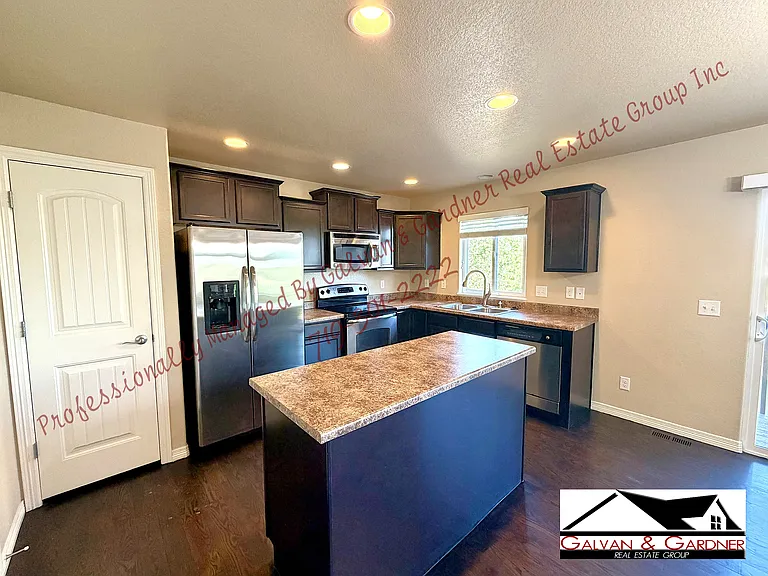 9539 Wind River Ct — Photo 6
