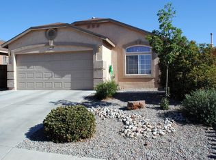 10015 King Ranch Ln SW, Albuquerque, NM 87121