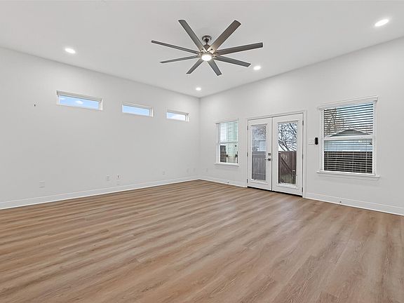4th image of 6630 Highrock Rd