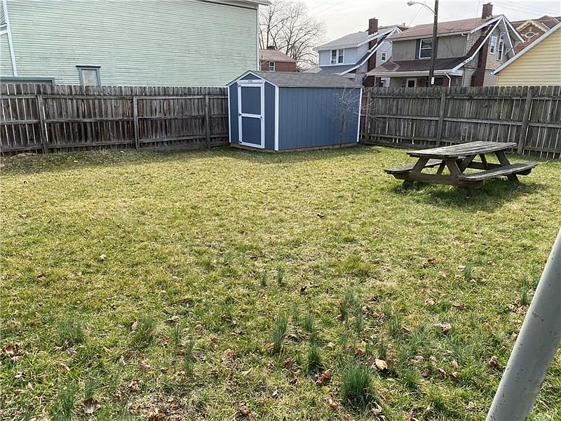 2nd image of 970 12th St