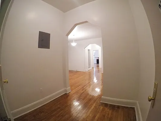 Rented by Sidney Rubell Co. | media 18