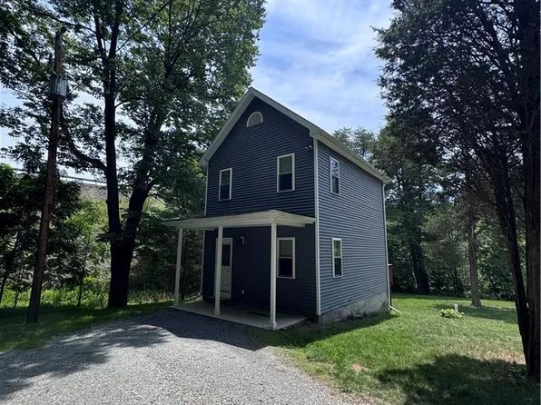 130 Hidden Spur Rd E, Lehighton, PA 18235