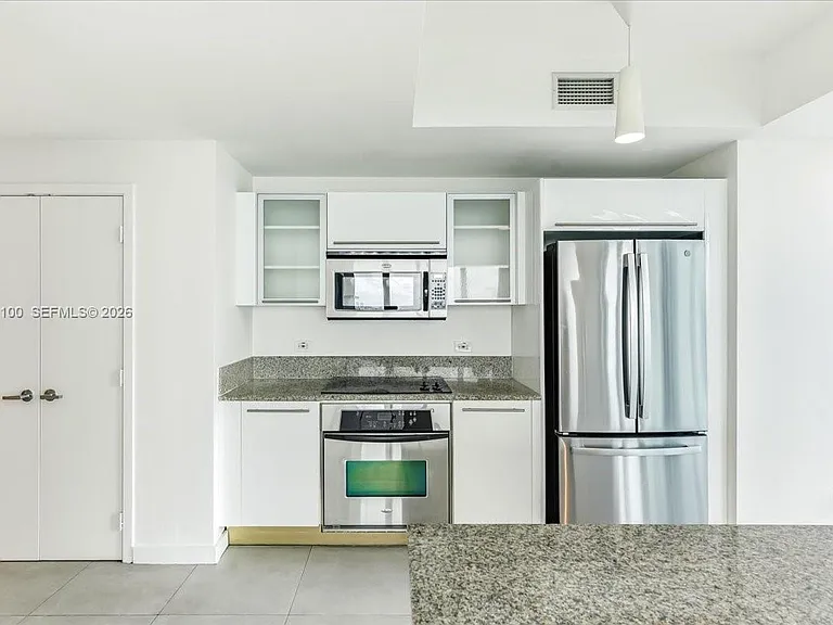 888 Biscayne Blvd #2212 — Photo 14