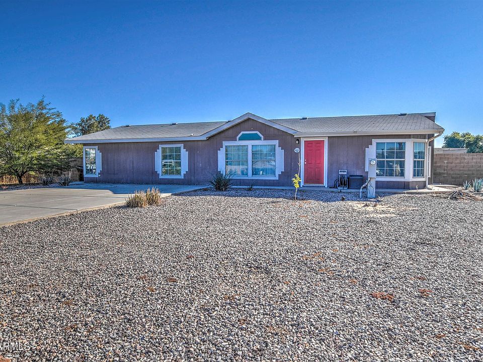 1st image of 913 E Goldmine Ln