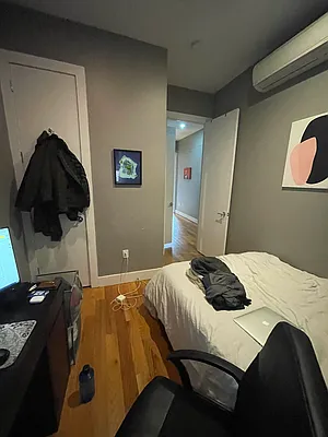 Rented by Nooklyn NYC LLC | media 32