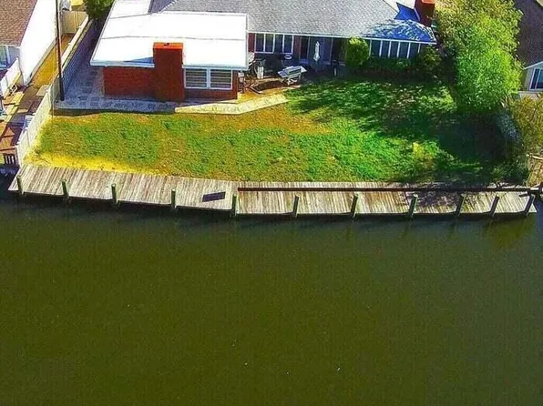335 Cheryl Dr, Toms River, NJ 08753