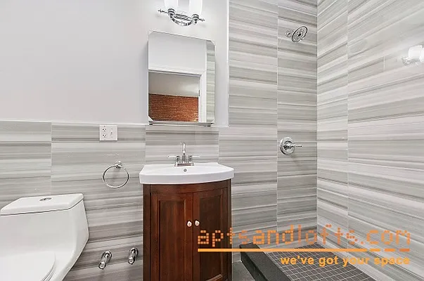 Rented by aptsandlofts.com | media 7