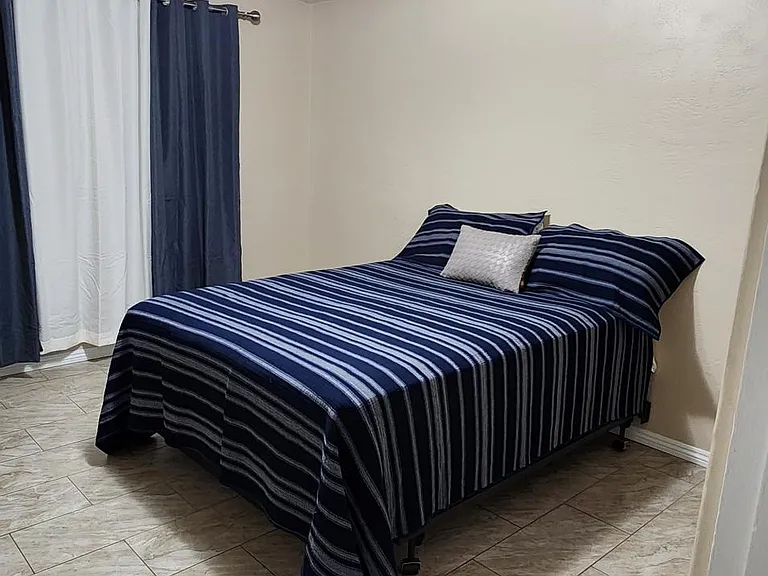 636 San Pedro Dr SE #B — Photo 12