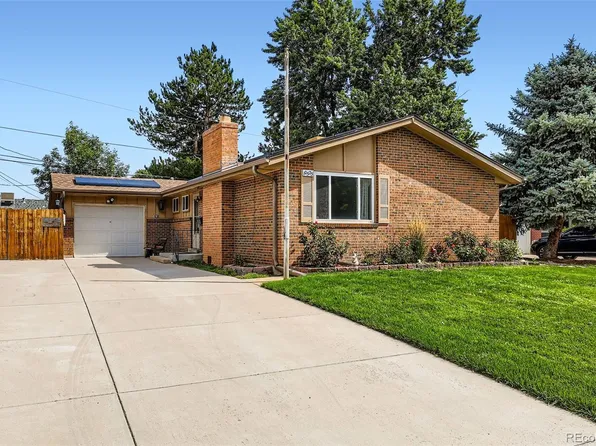 10523 W 62nd Place, Arvada, CO 80004