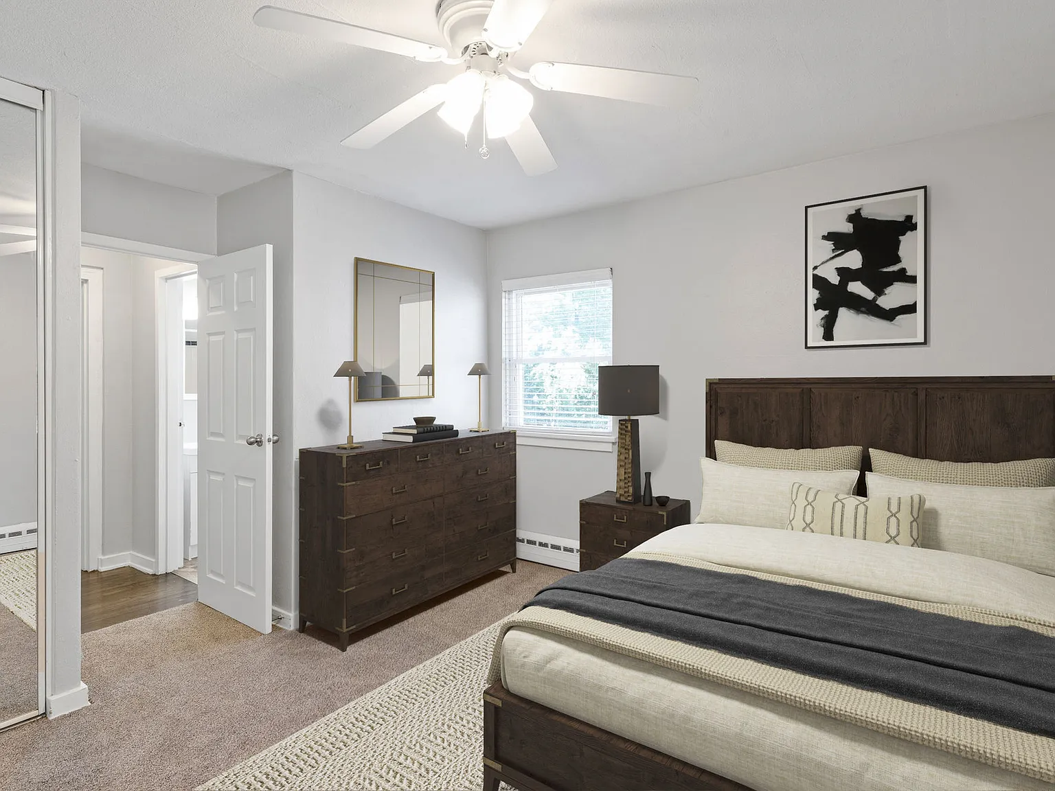Minikahda Court Apartments — Photo 4