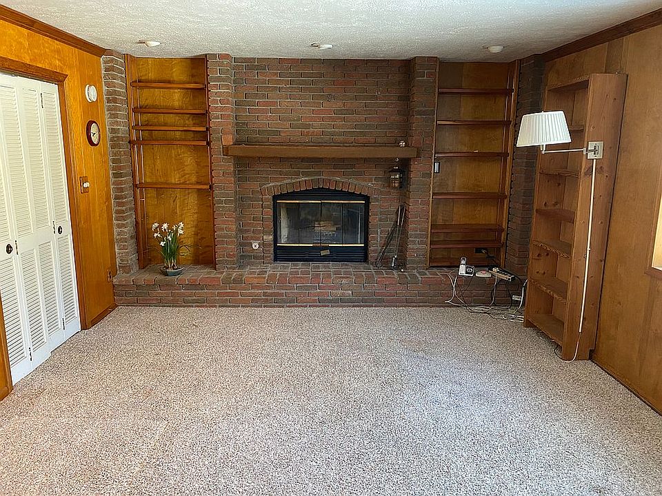 2nd image of 10054 Beaconfield Dr