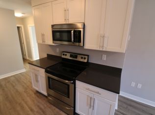 178 North St APT 7, Boston, MA 02113