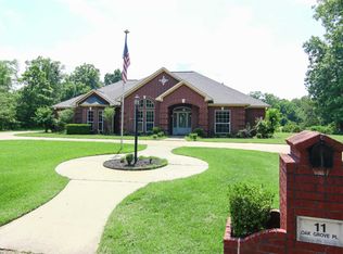 11 Oak Grove Pl, New Boston, TX 75570