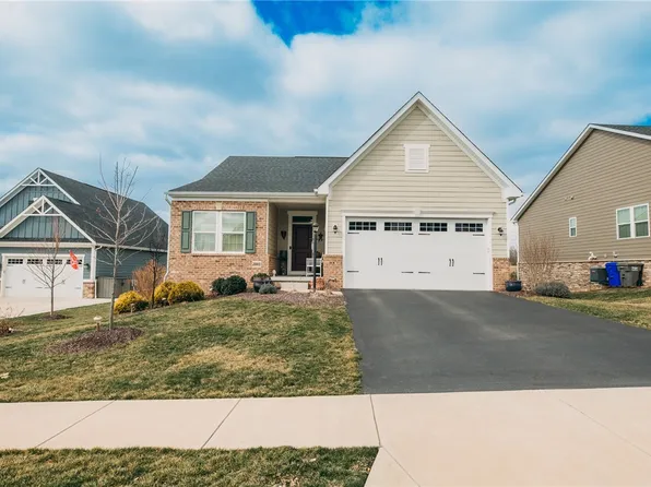 2003 Ringold Ct, Valencia, PA 16059