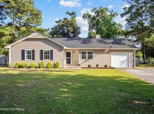 115 Carriage Hills Ct, Richlands, NC 28574
