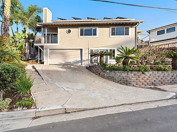 2nd image of 167 Avenida Florencia #A