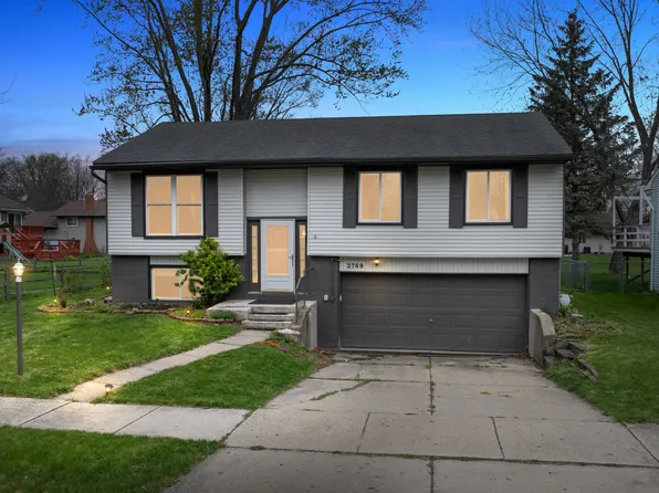 2769 Majestic Ct, Troy, MI 48083