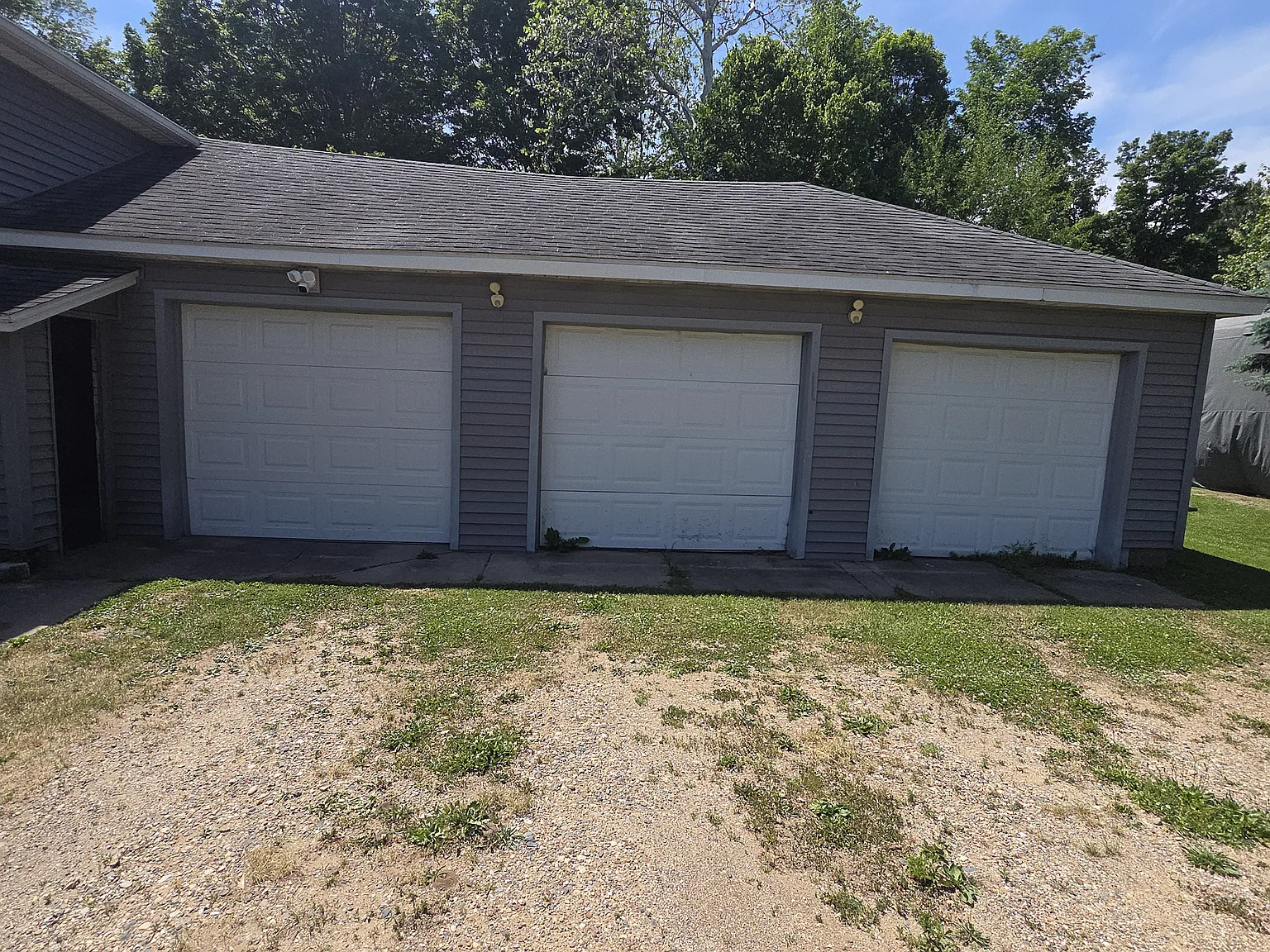 3 bed, 1150 sqft, $1,600 — Photo 3