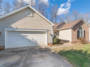 3036 Glen Summit Dr, Charlotte, NC 28270