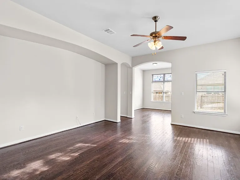 2923 Bluffstone Dr — Photo 23