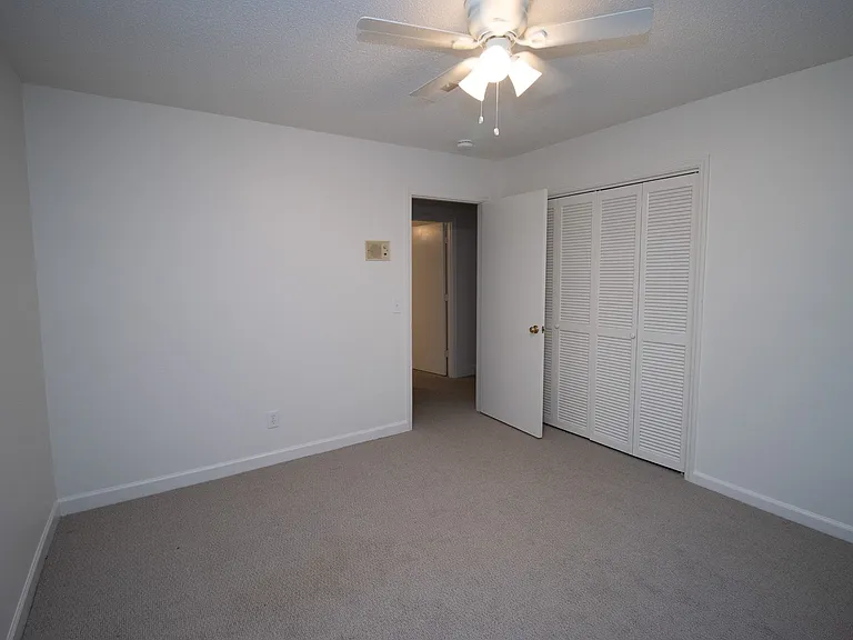 1110 Slann Dr — Photo 44