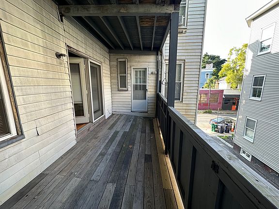 2nd image of 115 Hampshire St