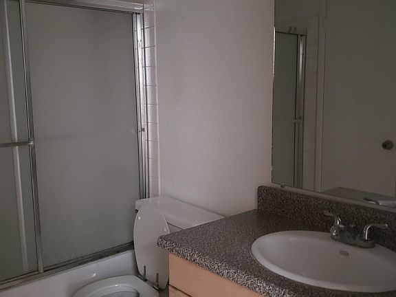 3rd image of 4681 Albany Cir APT 141