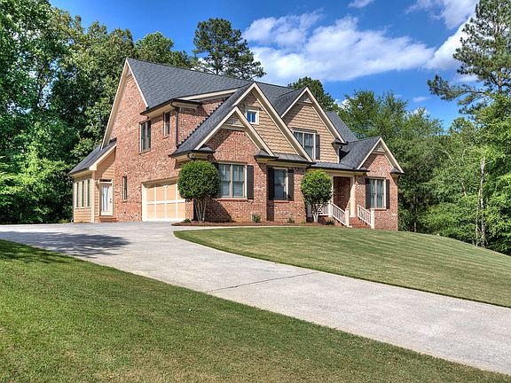 3rd image of 11 Hepworth Ln